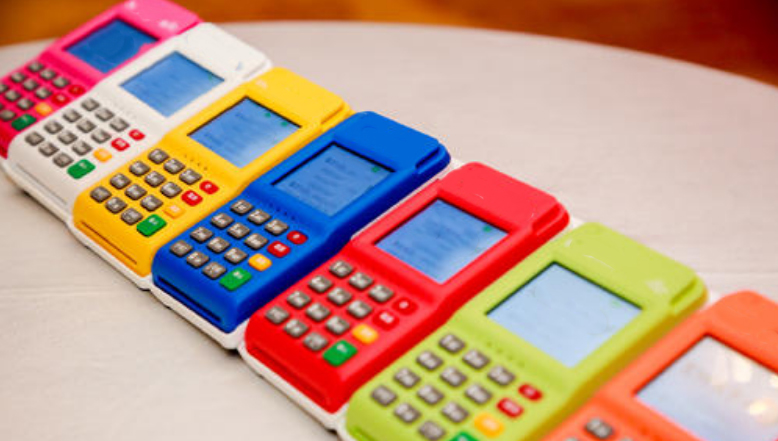 一個(gè)人可以辦理多臺移動(dòng)POS機(jī)嗎？